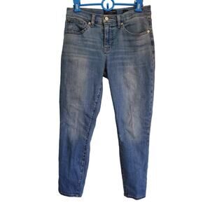 Lucky Brand Medium Wash Denim Mid Rise Ava Crop Blue Jeans Size 8 or 29